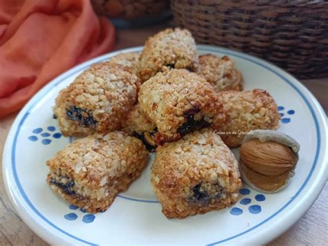 preparazione biscotto di Ceglie Messapica